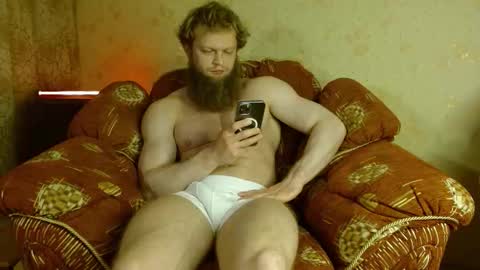 Snapshot of hardandripped chatting on 10/08/25, 08:17 Valentino Hard online show from 10/08/25, 08:17