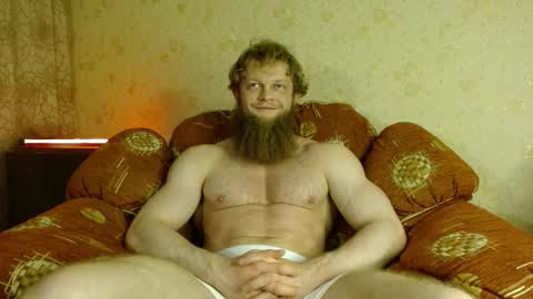 Snapshot of hardandripped chatting on 10/19/25, 10:10 Valentino Hard online show from 10/19/25, 10:10