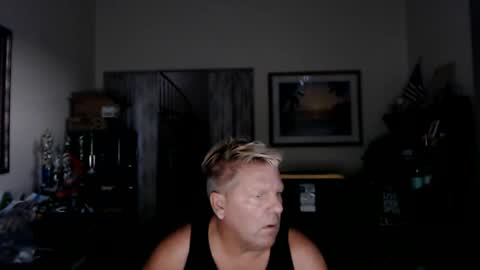 Steele and Cassie online show from 09/28/25, 02:06