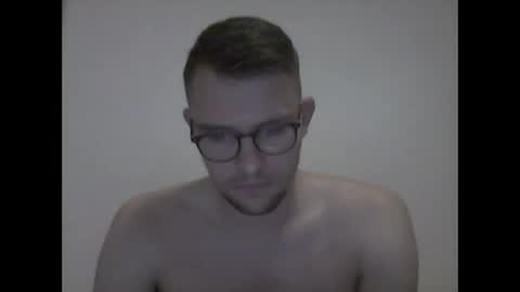 hardboylovemilfmoom online show from 06/06/26, 01:00