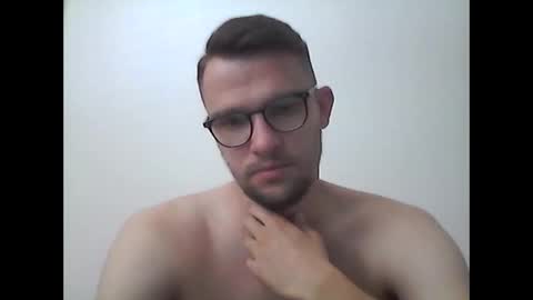 hardboylovemilfmoom online show from 06/07/26, 11:25