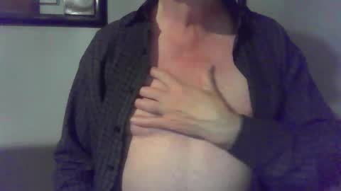 Snapshot of hardchicagoforzya chatting on 10/17/25, 07:44 hardchicagoforzya online show from 10/17/25, 07:44