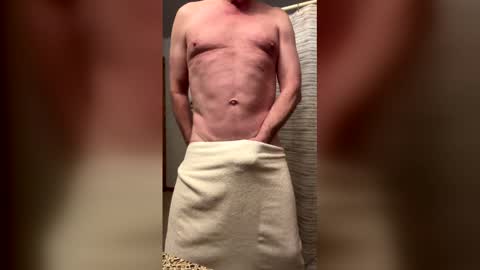 Snapshot of hardchicagoforzya chatting on 12/16/25, 10:48 hardchicagoforzya online show from 12/16/25, 10:48