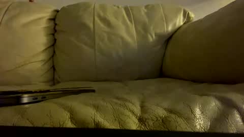 Snapshot of hardcock2622 chatting on 10/26/25, 09:37 Slim West Cox online show from 10/26/25, 09:37