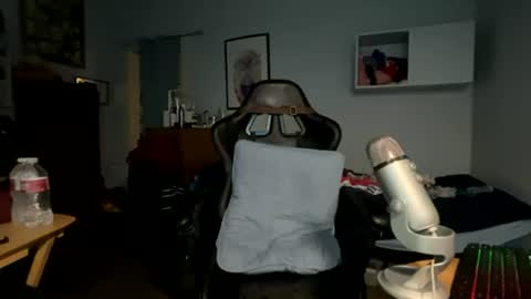 harddmikee online show from 07/08/26, 08:24
