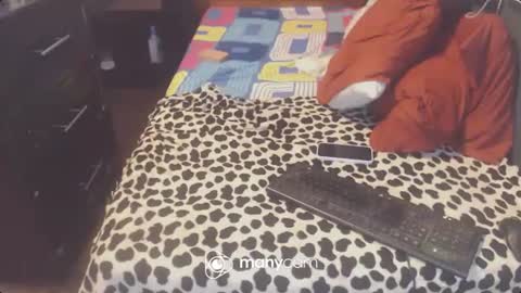 Snapshot of hardfucking_mistress chatting on 01/22/25, 06:20 Irina online show from 01/22/25, 06:20