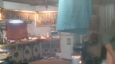 john nobles online show from 12/08/24, 06:17