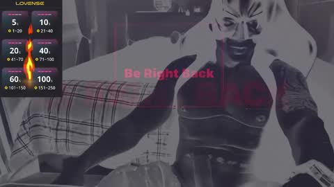 Snapshot of hardmattsteel chatting on 11/02/25, 05:37 MATTSTEEL - ITALIAN STALLION online show from 11/02/25, 05:37