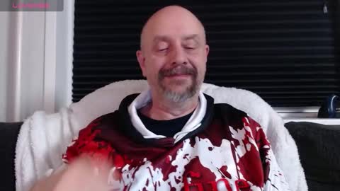 MrLazy online show from 12/02/24, 09:17