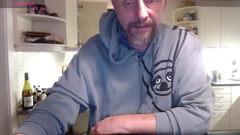 MrLazy online show from 12/09/24, 06:35