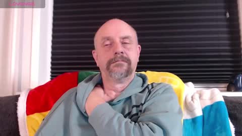 MrLazy online show from 12/10/24, 08:49