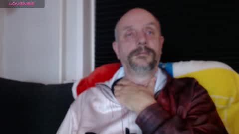 MrLazy online show from 12/15/24, 01:24