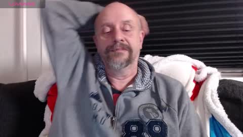 MrLazy online show from 12/17/24, 07:59