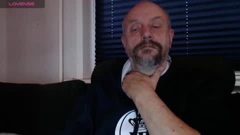 MrLazy online show from 12/25/24, 02:45