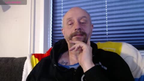 MrLazy online show from 12/31/24, 12:36