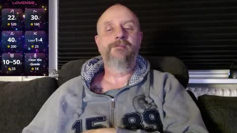 MrLazy online show from 11/10/25, 07:13