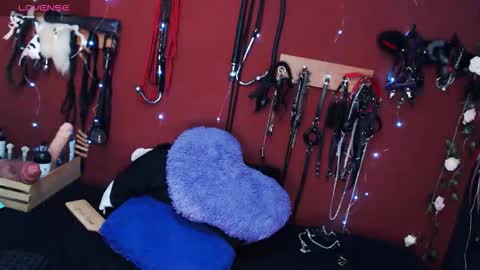 greta online show from 11/27/25, 08:00