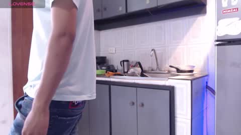 Andres Dean online show from 12/17/25, 06:14