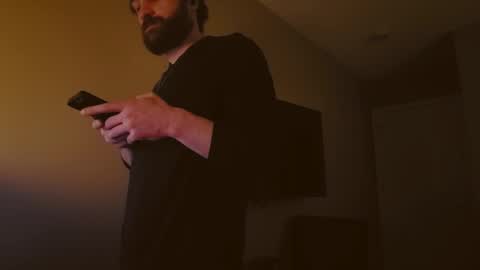 Tom online show from 12/08/24, 02:18