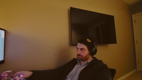 Tom online show from 12/16/24, 09:20