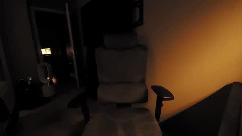 Tom online show from 09/18/25, 03:52