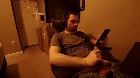 Tom online show from 09/28/25, 11:43