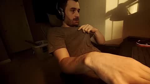 Tom online show from 09/29/25, 11:48