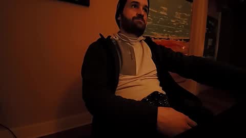 Tom online show from 10/18/25, 02:14