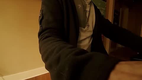 Tom online show from 10/18/25, 10:54