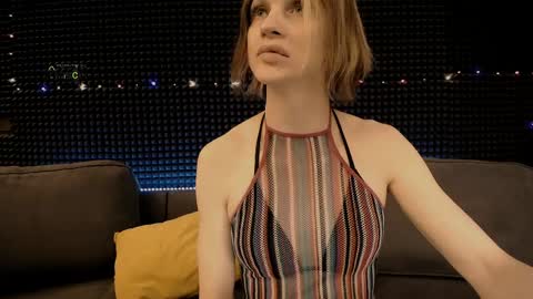 Miss Hardy online show from 05/11/26, 01:50