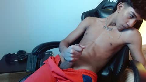 Snapshot of haresandpame_mds chatting on 12/23/24, 04:28 Hares online show from 12/23/24, 04:28