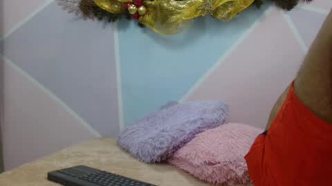 Snapshot of haresandpame_mds chatting on 12/28/24, 12:45 Hares online show from 12/28/24, 12:45