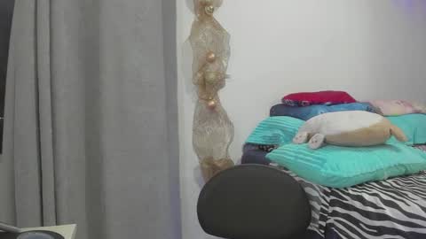 Snapshot of harleynapier chatting on 11/20/25, 11:15 Natii online show from 11/20/25, 11:15