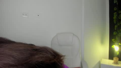 Snapshot of harleyqueen_robbie chatting on 12/22/24, 05:10 harleyqueen_robbie online show from 12/22/24, 05:10
