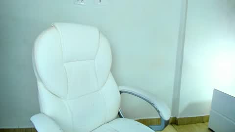 harleyqueen_robbie online show from 09/19/25, 09:04