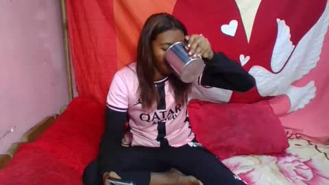 Snapshot of harliva chatting on 05/15/26, 12:01 harliva online show from 05/15/26, 12:01