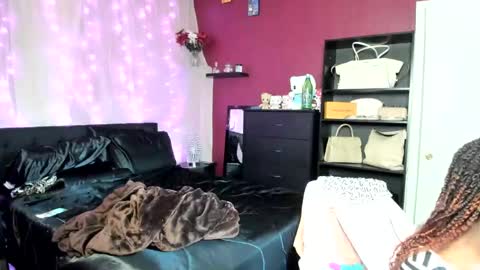 Harmonie Marquise online show from 12/30/24, 10:01