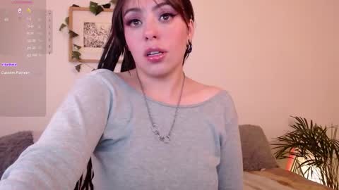 Snapshot of harmonyy01 chatting on 01/08/25, 07:03 Harmony Please help me to reach 100 thumbs up online show from 01/08/25, 07:03