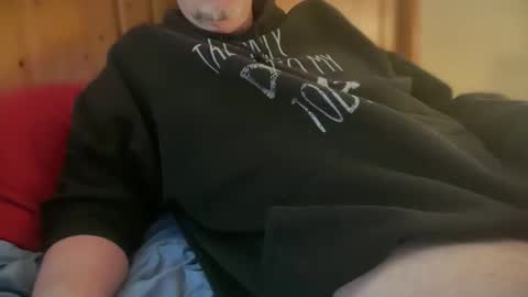 Snapshot of haroldhaller chatting on 11/26/25, 02:18 Harry H online show from 11/26/25, 02:18