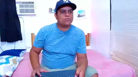 Snapshot of haroldlucky chatting on 11/01/25, 02:19 harold online show from 11/01/25, 02:19