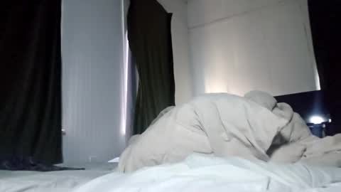 Snapshot of harpervalentinexxx chatting on 12/21/25, 02:35 harpervalentinexxx online show from 12/21/25, 02:35