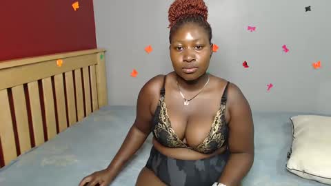 Snapshot of harriegrovin chatting on 02/08/25, 12:28 Grovin online show from 02/08/25, 12:28