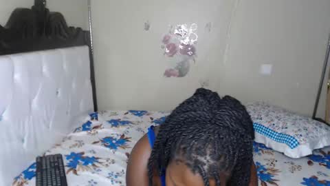 Snapshot of harriegrovin chatting on 12/05/25, 03:20 Grovin online show from 12/05/25, 03:20