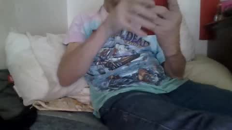 Snapshot of harry1cannary chatting on 09/22/25, 08:33 harry1cannary online show from 09/22/25, 08:33