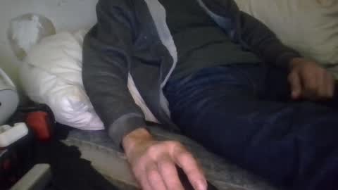 Snapshot of harry1cannary chatting on 10/04/25, 08:23 harry1cannary online show from 10/04/25, 08:23