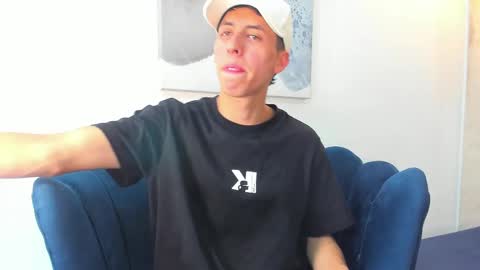   H  K   online show from 09/16/25, 12:17