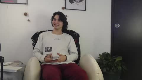 Harry Sky online show from 02/24/25, 03:31
