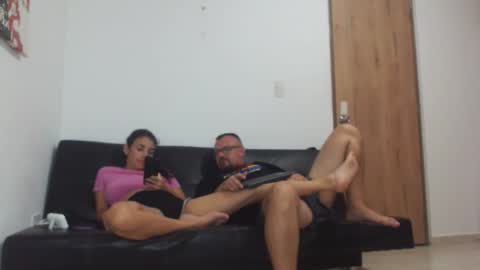 Snapshot of harrycum4you chatting on 03/27/26, 04:07 hannaandharri online show from 03/27/26, 04:07