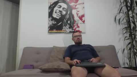 Snapshot of harrycum4you chatting on 05/17/26, 02:53 hannaandharri online show from 05/17/26, 02:53