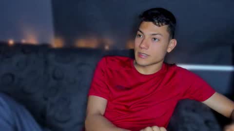 Snapshot of harrydavidsonx chatting on 02/18/25, 01:55 ... online show from 02/18/25, 01:55